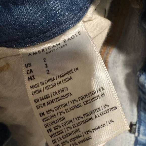 American Eagle Outfitters Light Blue Ripped Jean Shorts - Picture 5 of 5